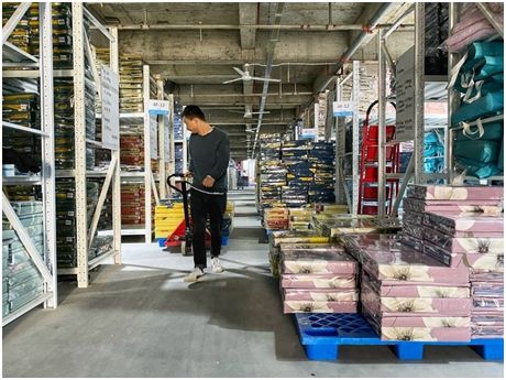 拼多多升級(jí) 新品牌計(jì)劃 5年扶持100個(gè)產(chǎn)業(yè)帶,助力中國(guó)制造企業(yè)打造新品牌